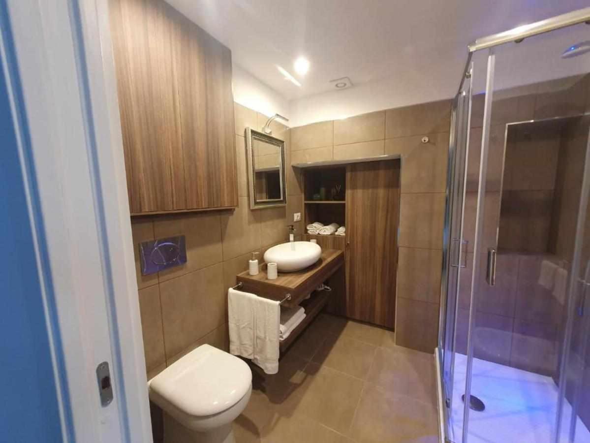 Soggiorno Tra Storia E Design La Domus Ercolano Ngoại thất bức ảnh